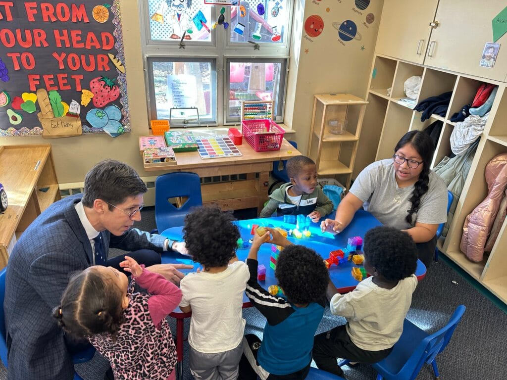 Mayor Brett Smiley visits Dr. Day Care Providence